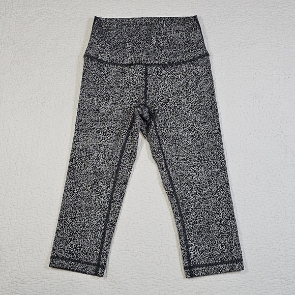 Lululemon Wunder Under Hi-Rise 1/2 Tight (17")-Luon Crackle Jaquard Black White - Picture 4 of 12